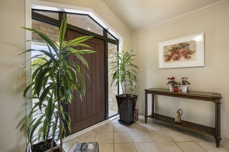 Photo of property in 45a Medhurst Road, Bombay, 2675