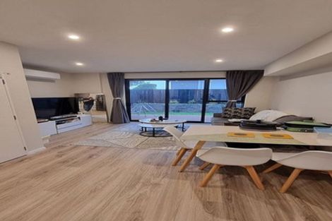 Photo of property in 8/88 Gloria Avenue, Te Atatu Peninsula, Auckland, 0610