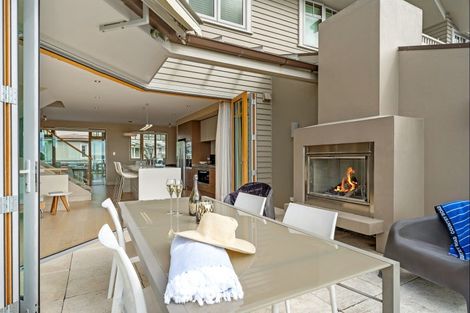 Photo of property in 36 Little Compton Mews, Snells Beach, 0920