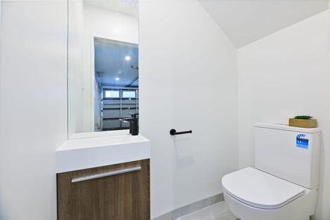 Photo of property in 116 Hyperion Drive, Randwick Park, Auckland, 2105