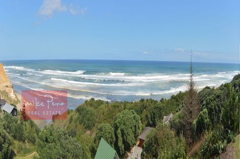 Photo of property in 20 Coates Avenue, Baylys Beach, Dargaville, 0377