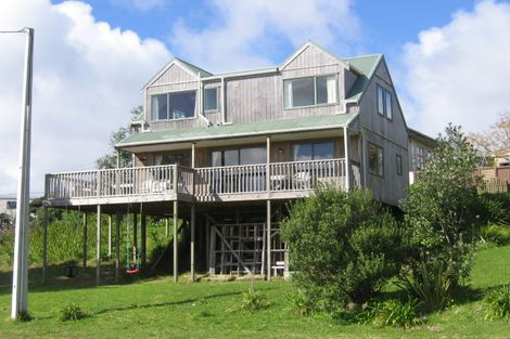 Photo of property in 20 Wood Street, Mangawhai Heads, Mangawhai, 0505