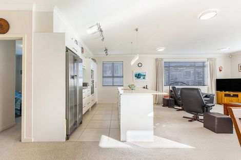 Photo of property in 86 Eaves Bush Parade, Orewa, 0931