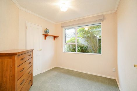 Photo of property in 2 Elm Crescent, Gladstone, Invercargill, 9810