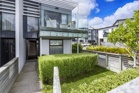 Photo of property in 1 Carder Court, Hobsonville, Auckland, 0618