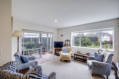 Photo of property in 3/184 Charles Street, Westshore, Napier, 4110