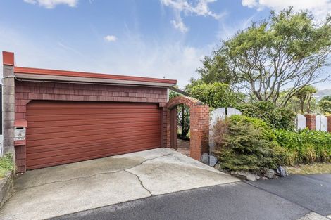 Photo of property in 8 Downing Street, Crofton Downs, Wellington, 6035