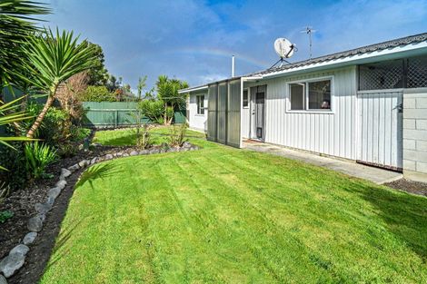 Photo of property in 4/902 Clive Street, Akina, Hastings, 4122