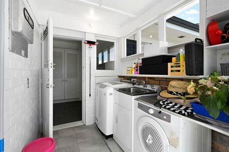 Photo of property in 2 Mountain View Drive, Te Awamutu, 3800