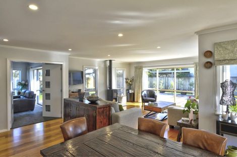 Photo of property in 4 Gertrude Street, Carterton, 5713