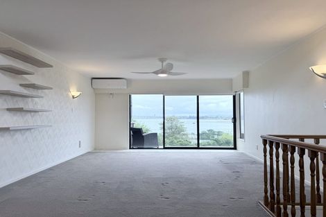 Photo of property in 2/14 Taharoto Road, Takapuna, Auckland, 0622