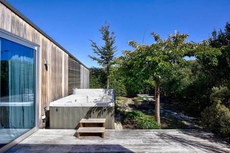 Photo of property in 11 Advance Terrace, Arrowtown, 9302