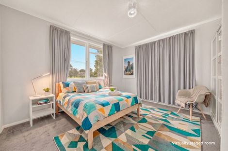 Photo of property in 10 Surrey Street, Solway, Masterton, 5810