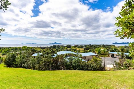 Photo of property in 6 Cullen Road, Waipu, 0582