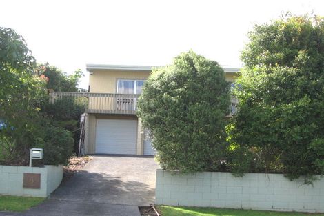 Photo of property in 6 Culver Terrace, Howick, Auckland, 2014