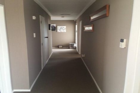 Photo of property in 50 Cascade Crescent, Westbrook, Palmerston North, 4412