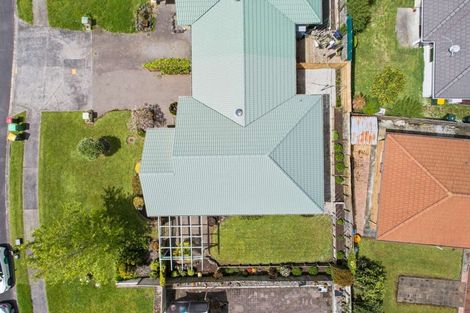 Photo of property in 25 Fernbrook Close, Burswood, Auckland, 2013