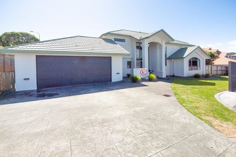 Photo of property in 10 Marford Grove, Churton Park, Wellington, 6037