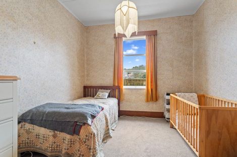 Photo of property in 24 Domain Road, Otaki, 5512