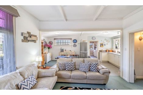 Photo of property in 127 Princes Street, Strathern, Invercargill, 9812