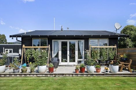 Photo of property in 30 Hill Street, Waitati, 9085