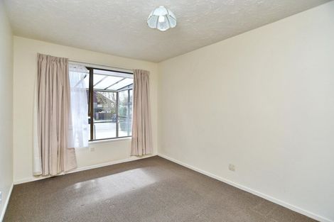 Photo of property in 2/1 Mapledale Place, Halswell, Christchurch, 8025