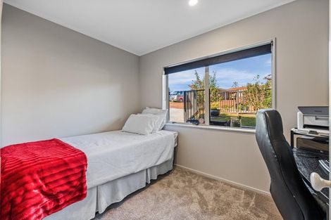 Photo of property in 129b Parrs Cross Road, Glen Eden, Auckland, 0612