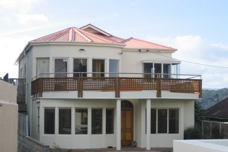 Photo of property in 25 Maida Vale Road, Roseneath, Wellington, 6011