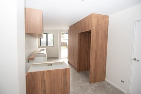 Photo of property in 4/133 Blighs Road, Strowan, Christchurch, 8052