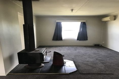 Photo of property in 102 Barbour Street, Waltham, Christchurch, 8011