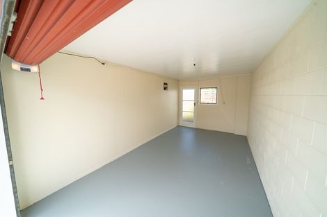 Photo of property in 2/35 Fairlands Avenue, Waterview, Auckland, 1026