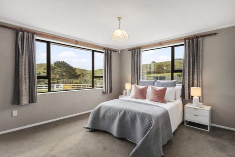 Photo of property in 41 Lincolnshire Road, Horokiwi, Wellington, 5016