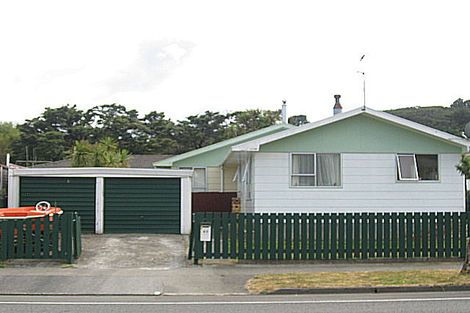 Photo of property in 1/47 Gemstone Drive, Birchville, Upper Hutt, 5018