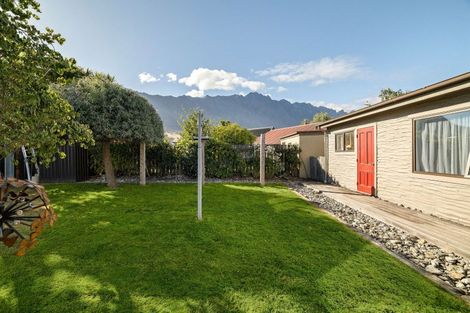 Photo of property in 8 Kawarau Place, Frankton, Queenstown, 9300