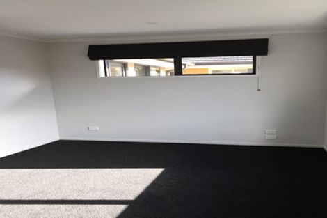 Photo of property in 3 Waipokapu Place, Opaheke, Papakura, 2113
