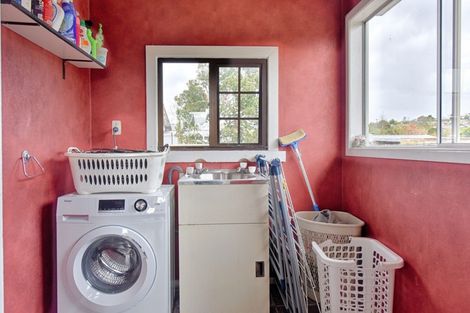 Photo of property in 15 Irving Street, Gore, 9710