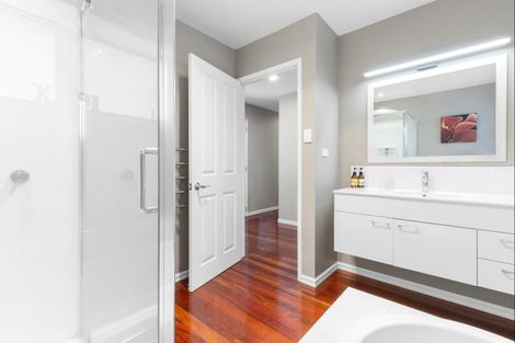 Photo of property in 96 Panorama Drive, Welcome Bay, Tauranga, 3175