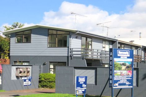 Photo of property in 2/47 Hattaway Avenue, Bucklands Beach, Auckland, 2012