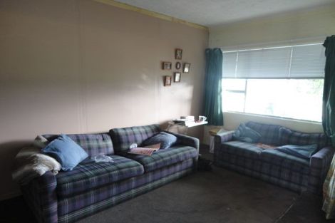 Photo of property in 117 Seymour Road, Sunnyvale, Auckland, 0612