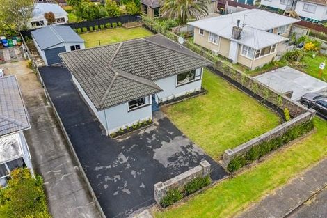Photo of property in 20 Matapouri Road, Mangere Bridge, Auckland, 2022