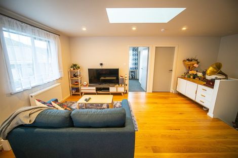 Photo of property in 18a Rarangi Way, Owhiro Bay, Wellington, 6023