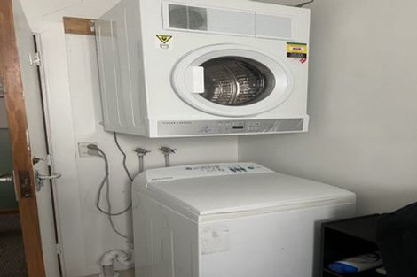 Photo of property in 59 Pirie Street, Mount Victoria, Wellington, 6011