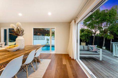Photo of property in 1a Agathis Avenue, Mairangi Bay, Auckland, 0630
