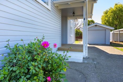 Photo of property in 4 Alexandra Street, Dannevirke, 4930