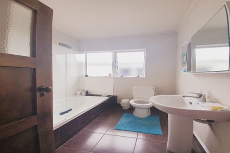 Photo of property in 15 Towai Road, Karaka, Papakura, 2580