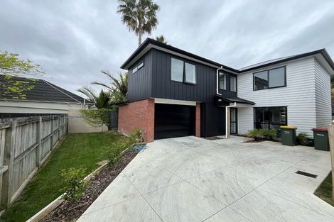 Photo of property in 6c Jern Place, Eastern Beach, Auckland, 2012