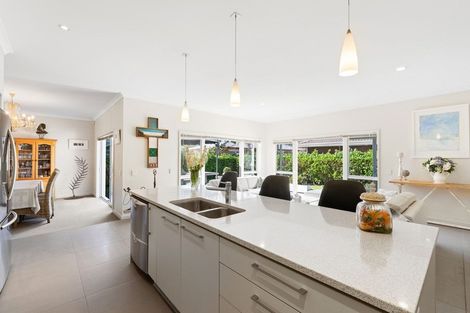 Photo of property in 8 Kensington Drive, Orewa, 0931