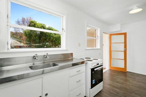 Photo of property in Mantua Flats, 48b Merton Street, Trentham, Upper Hutt, 5018