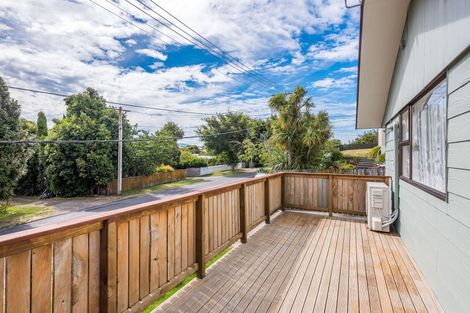 Photo of property in 12 Moa Road, Raumati Beach, Paraparaumu, 5032