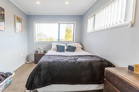 Photo of property in 43 Chequers Avenue, Glenfield, Auckland, 0629